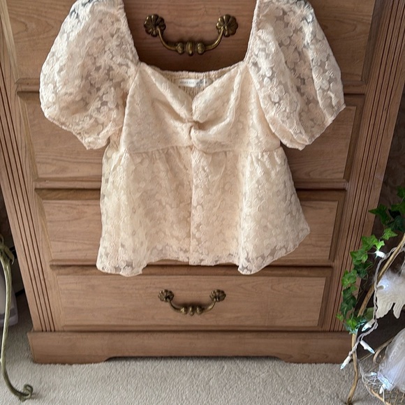 Altar'd State Tops - Altar'd State Cream Puff Sleeve Peplum Blouse
